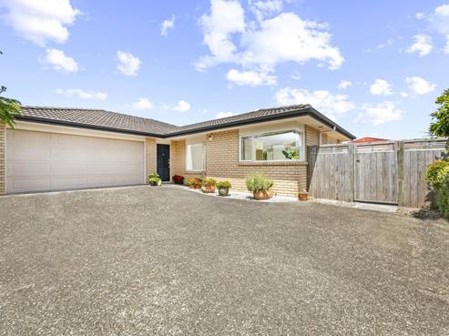 14C Milton Road, Orewa