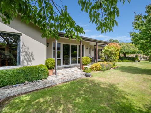 101 Newcastle Street, Clyde