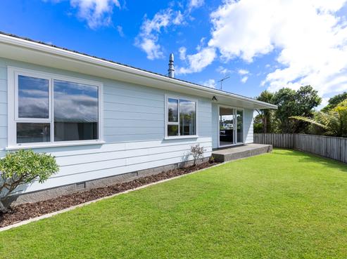 15 Archbold Street, Newlands