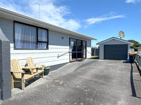 6B Swift Street, Blaketown
