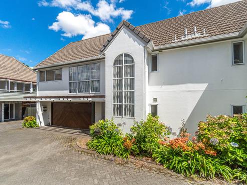 20E Clonbern Road, Remuera