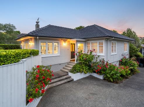 40 Sayegh Street, Saint Heliers