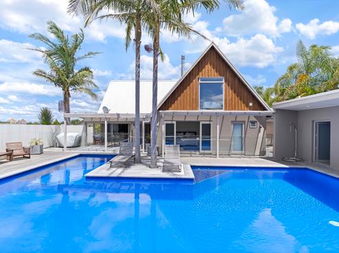 6 Commodore Court, Gulf Harbour