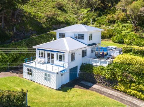 852 Thames Coast Road, Te Mata