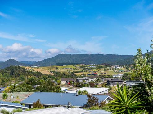 8 Marram Place, Mangawhai Heads