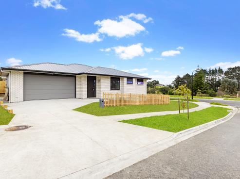 36 Regis Park Drive, Pukekohe