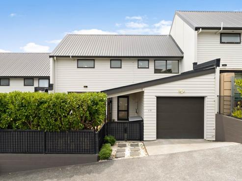 61B Westgate Drive, Massey