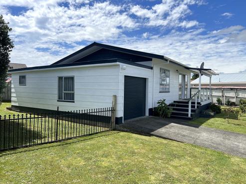8 Mccallum Street, Dannevirke