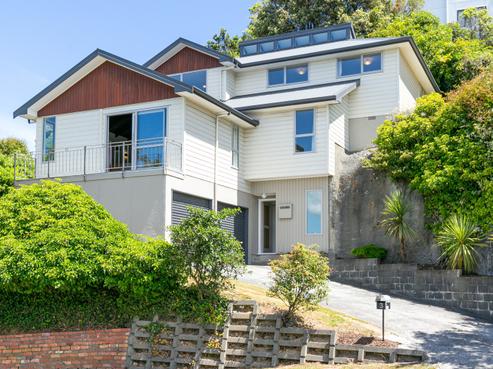 3 Saint Aidans Way, Tawa