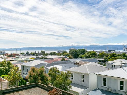 6/125 Grant Road, Thorndon