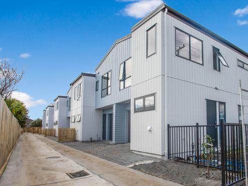 32 Airfield Road, Takanini