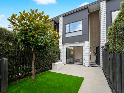 17 Beardmore Lane, Papakura