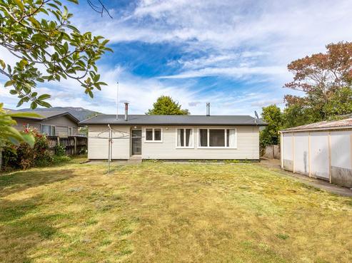 79 Patikura Place, Turangi