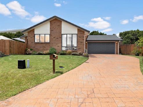 96 Kingdale Road, Henderson