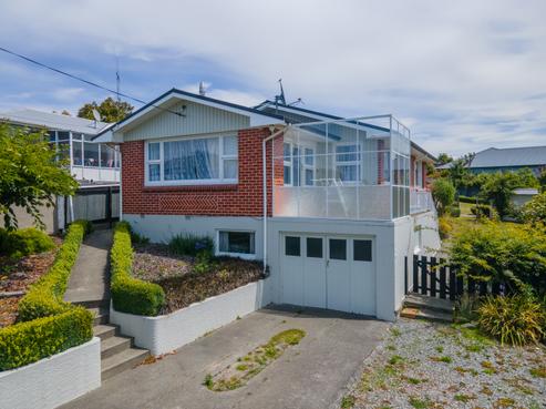 9 Grantlea Drive, Marchwiel