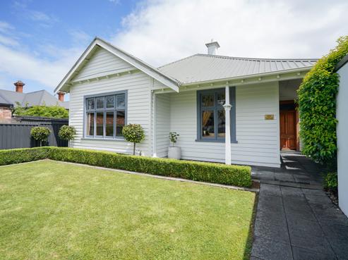 38 Russel Street, Gladstone