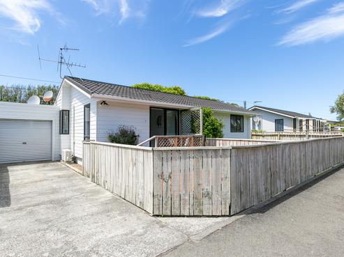 9 Rawson Street, Tawa
