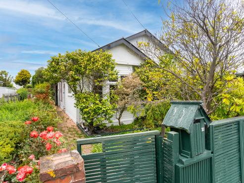 21 East Avenue, Saint Kilda