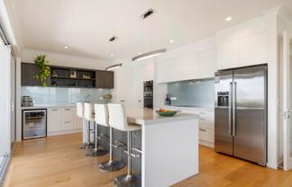 36 Pine Harbour Parade, Beachlands