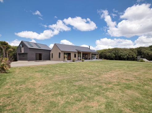112C Black Swamp Road, Mangawhai