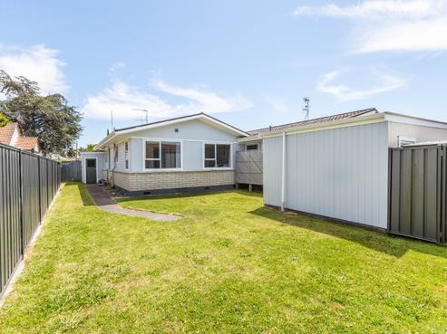 2/6 Russell Road, Marewa
