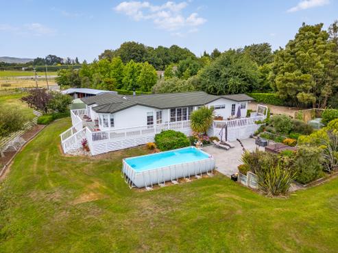 73 Udy Street, Greytown