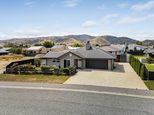 13 Hosking Drive, Cromwell