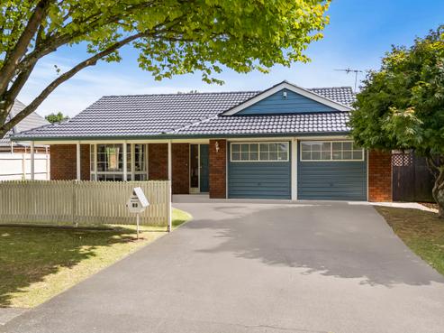 14 Cumbrian Place, Conifer Grove