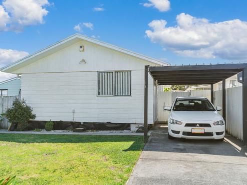18 Kennington Drive, Clendon Park