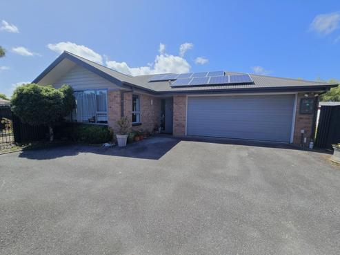 52 Jollie Street, Hokitika
