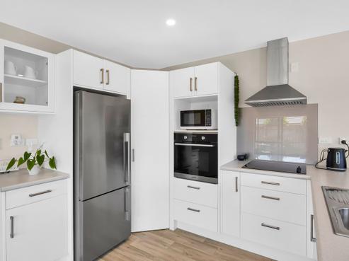14/3 Georgia Grove, Paraparaumu