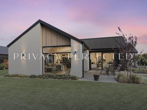 8 Kirkland Crescent, Harewood