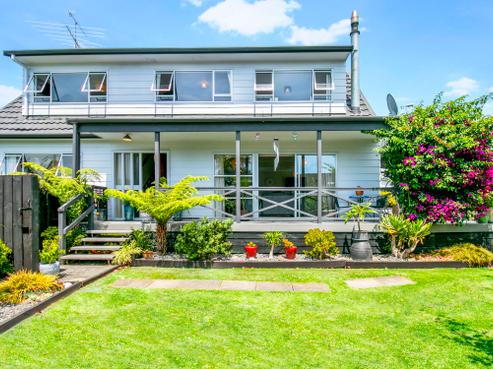 2 Titiwai Place, Birkenhead