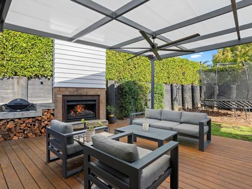 18 Aro Mato Place, Huapai