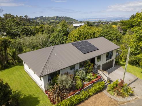 15 Adams Road, Whataupoko