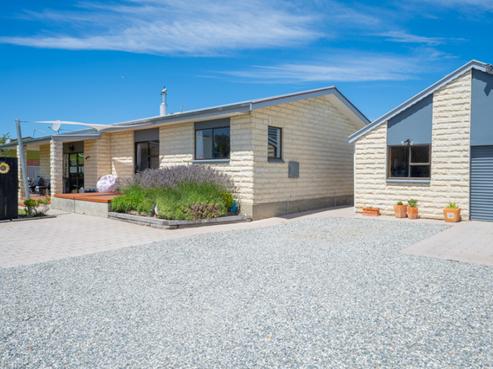 11 Theyers Street, Alexandra