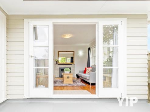 7B Jay Street, Paparangi