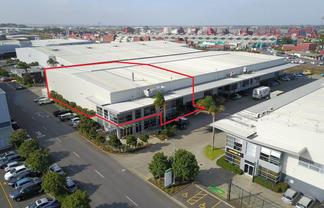 1319M² WAREHOUSE WITH MINIMAL OFFICE
