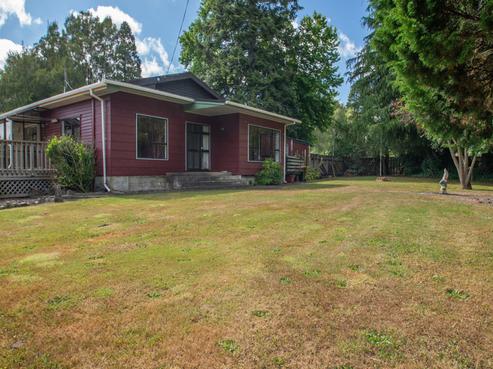 42 Dumfries Road, Tokoroa