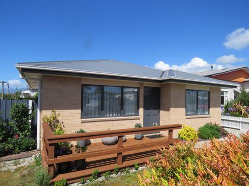 33 Queen Street, Westport