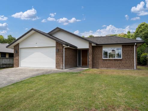 46 Alpers Ridge, Leamington