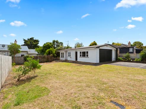 2A Hamilton Place, Pukekohe