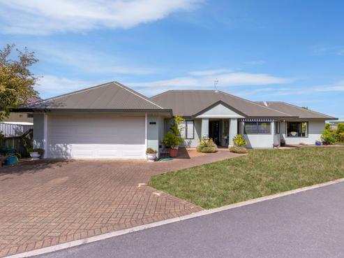 57 Kiddle Drive, Hilltop
