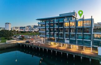 4B/8 Clyde Quay Wharf, Te Aro