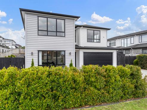 12 Whawhaki Road, Beachlands