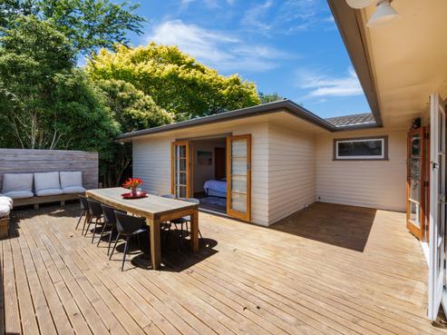 67 Keeling Street, West End