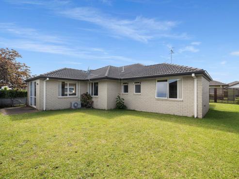 11 Cresta Drive, Katikati