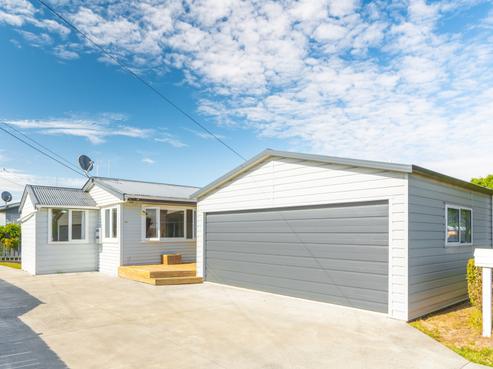 51 Saxbys Road, Deanwell