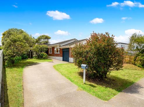 8 Sorrel Crescent, Bucklands Beach