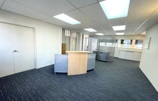 Affordable Office Near Hospital with Parking